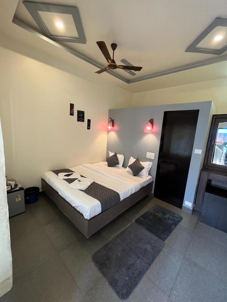 Vagator House Resort Goa Pokoj fotografie