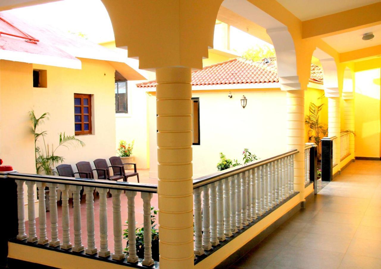 Vagator House Resort Goa Exteriér fotografie