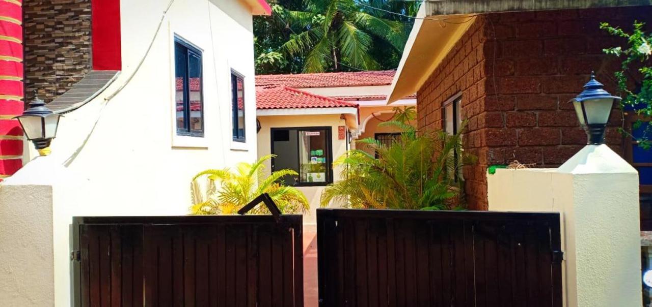 Vagator House Resort Goa Exteriér fotografie